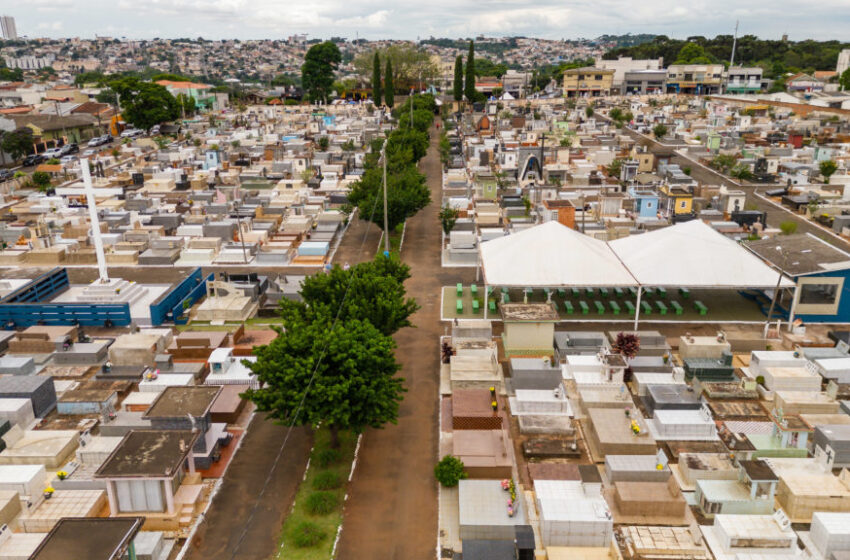  Confira horários de missas nos cemitérios de Apucarana