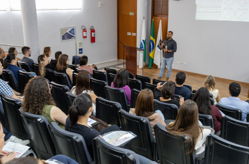  Prefeitura promove capacitação de servidores da saúde para prevenção e tratamento da dengue