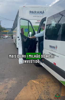  Cândido de Abreu adquire um Ônibus e uma Van 0 km para a saúde do município