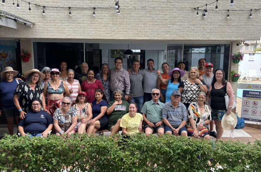  Prefeito de Marilândia do Sul e equipe visitam idosos em viagem ao Litoral de Santa Catarina