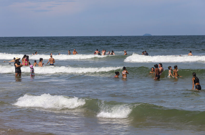  Chuvas de dezembro impactam na balneabilidade das praias