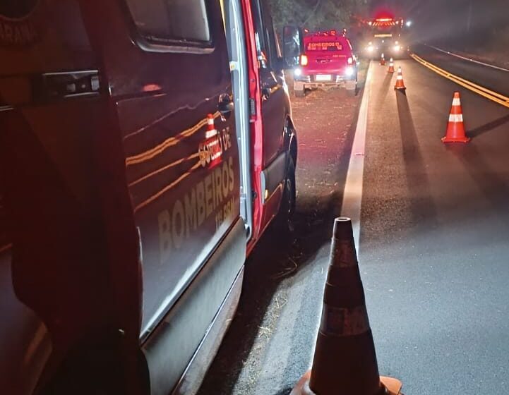  Capotamento no Contorno Norte de Apucarana deixa homem ferido