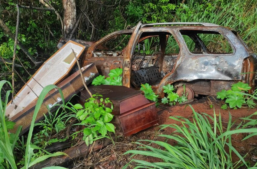  Susto: Caixões são encontrados às margens da PR-170