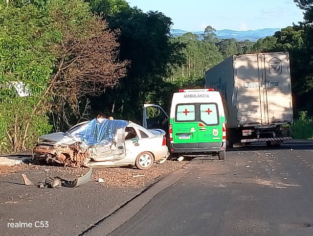  Homem morre após colisão na PR-487 em Cândido de Abreu