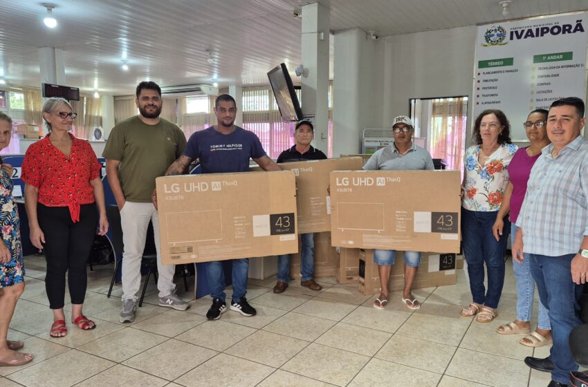  Prefeitura de Ivaiporã entrega 10 smart TV 43’’ com inteligência artificial aos contribuintes do IPTU 2024