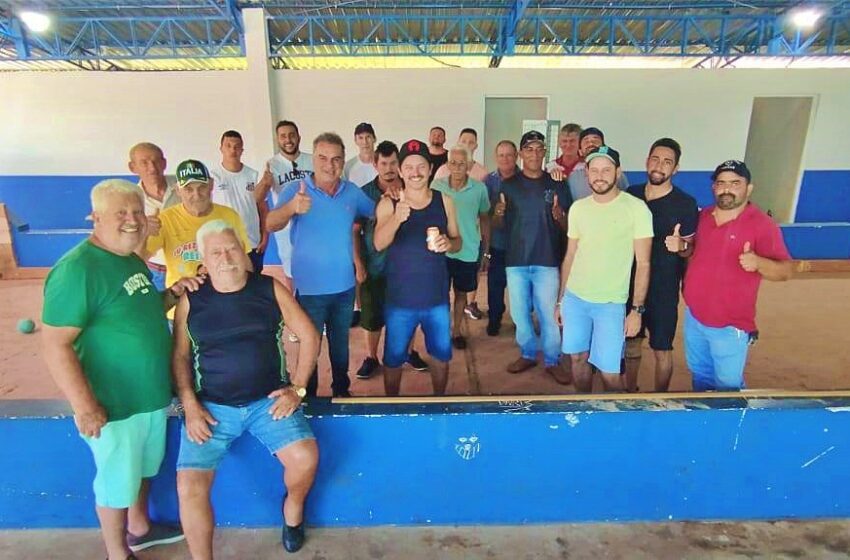  Prefeitura de Faxinal inaugura Cancha de Bocha completa para a população