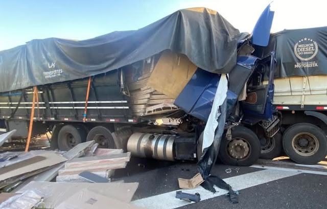  Grave acidente em Presidente Venceslau: Caminhoneiro de 42 anos morre em colisão