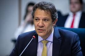  Haddad nega mudança no regime cambial